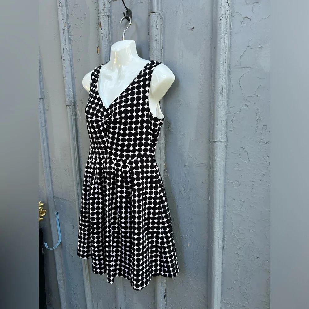 Marimekko x Banana Republic  dots dress, size 6P - Picture 4 of 13